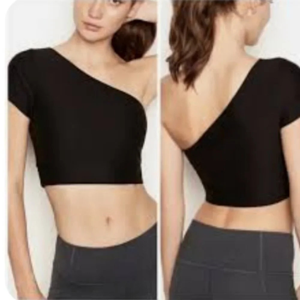 ❤️ 3 for $35 Victoria's Secret sport one shoulder short sleeve crop top medium